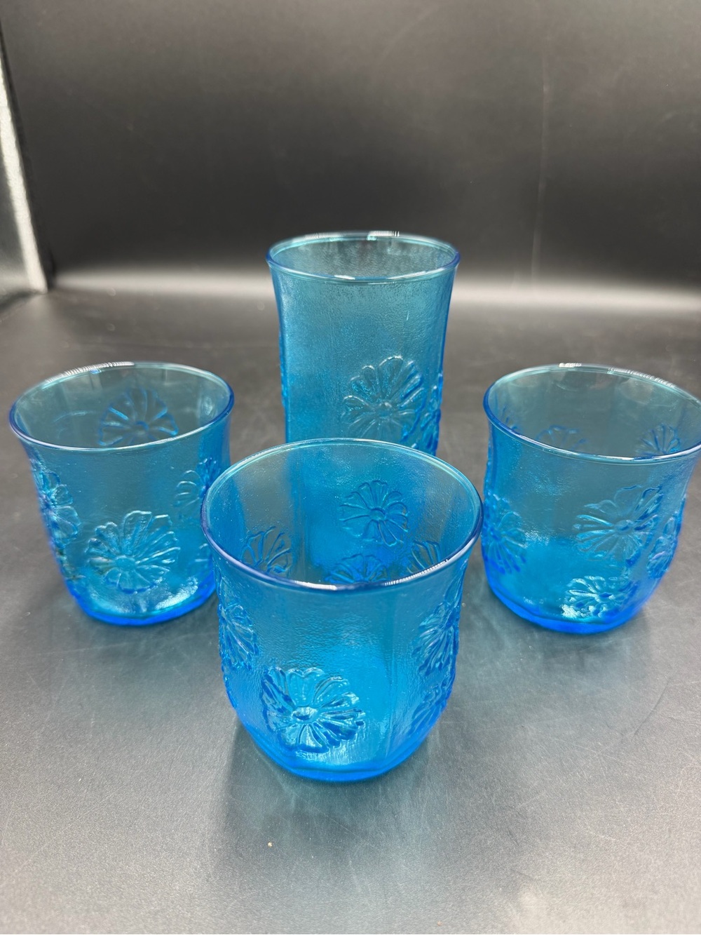Vintage Anchor Hocking Spring Song Daisy Juice Glasses Set of 4 Aqua Blue